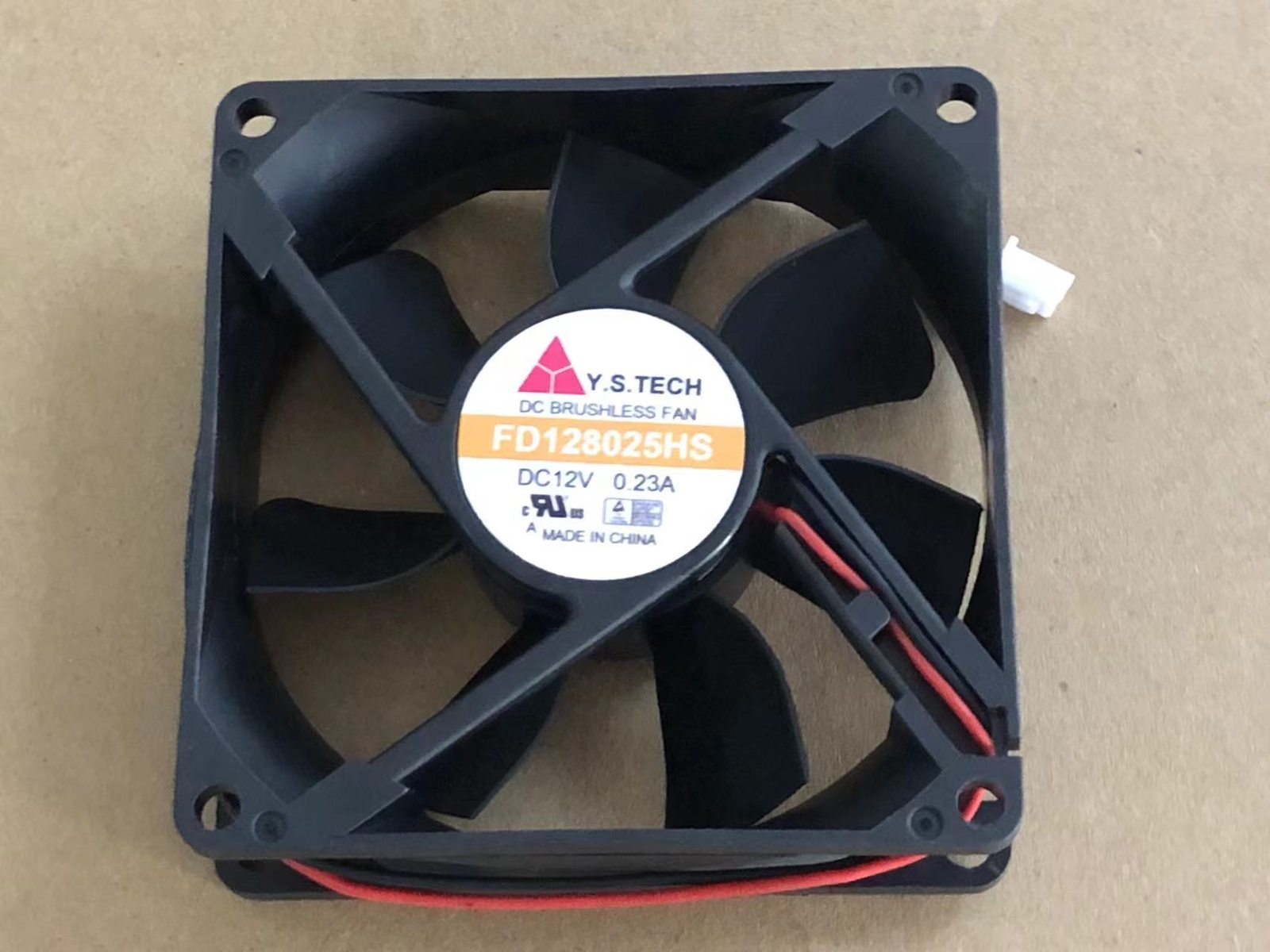 1PC Y.S.TECH Fan FD128025HS DC 12V 0.23A 8CM 8025 2 Pin