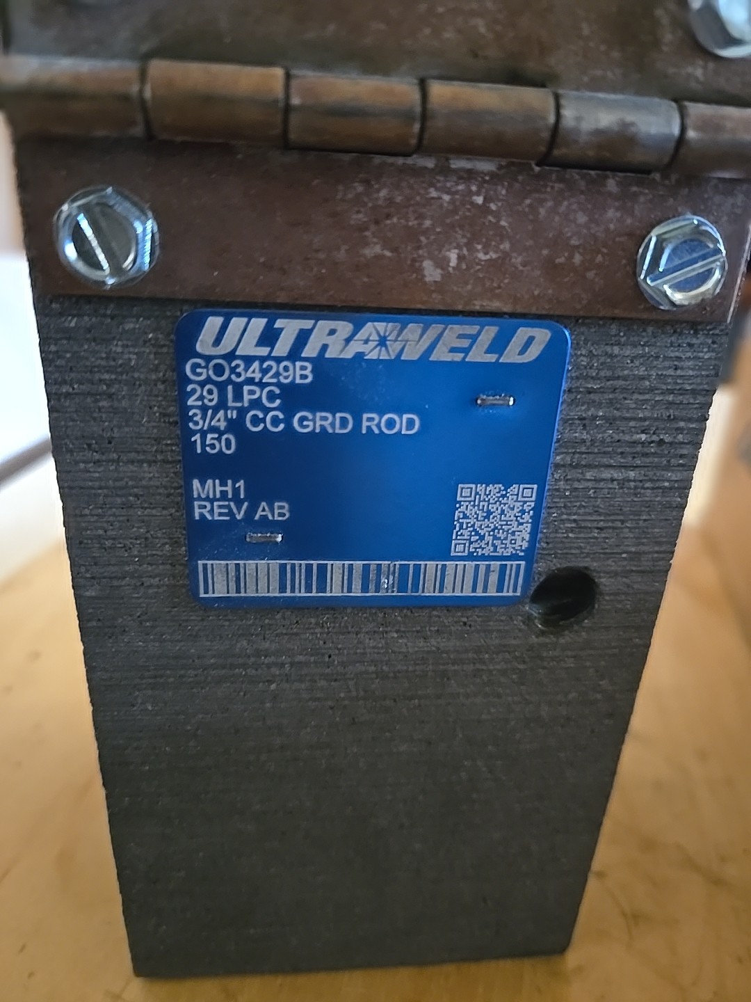 ULTRAWELD VA4/0B 4/0 STR TO VERTICAL STEEL.