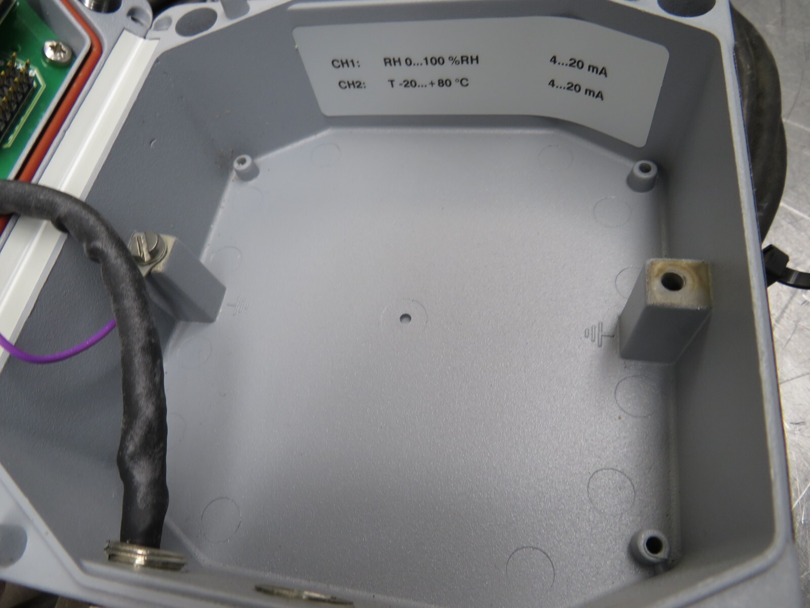 Vaisala HMP233-A1C0A2AA12A1A3P Humidity & Temp Transmitter