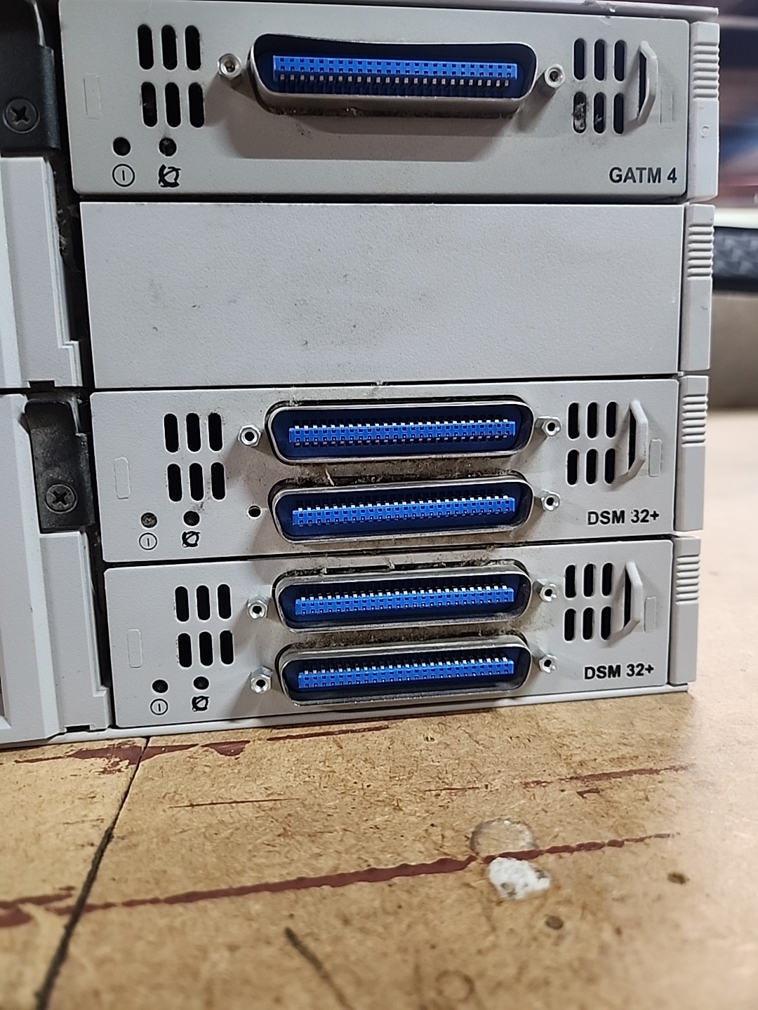 NORTEL BCM 400 Business Communications Manager 400 DSM 32+ GATM 4