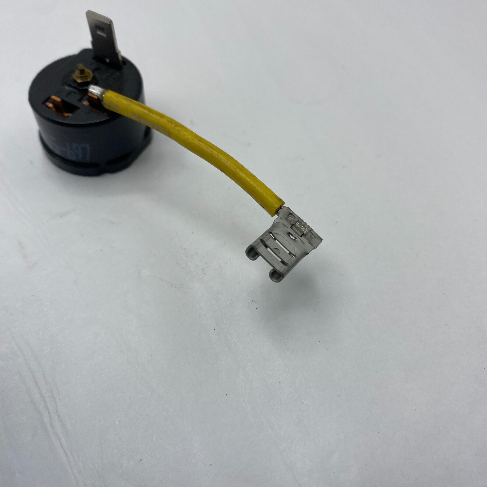 Klixon MRA4715-697 Overload Motor Protector Sensor 26V2V