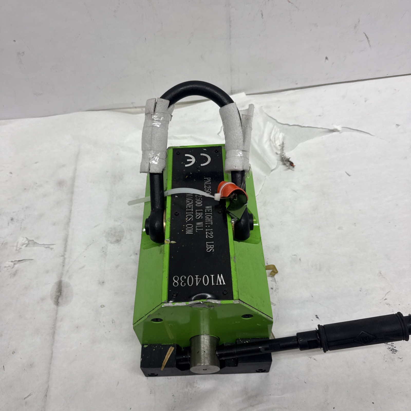 MAG-MATE PNL2500 Lifting Magnet 2,500 lb Load