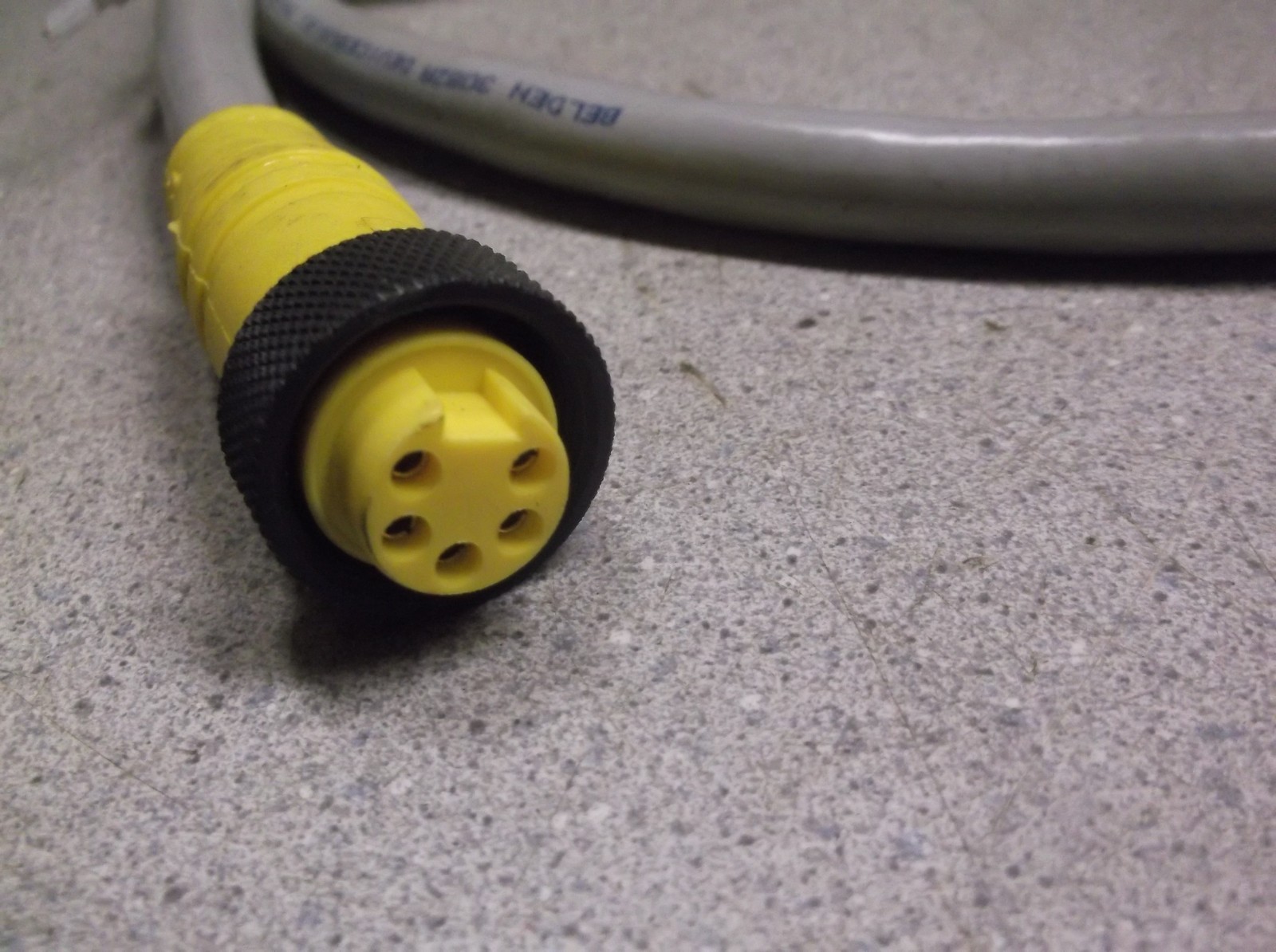 NEW Lumbergautomation 900001727 Cable Cordset 0935 613 301/1M RSRK 50-613/1M