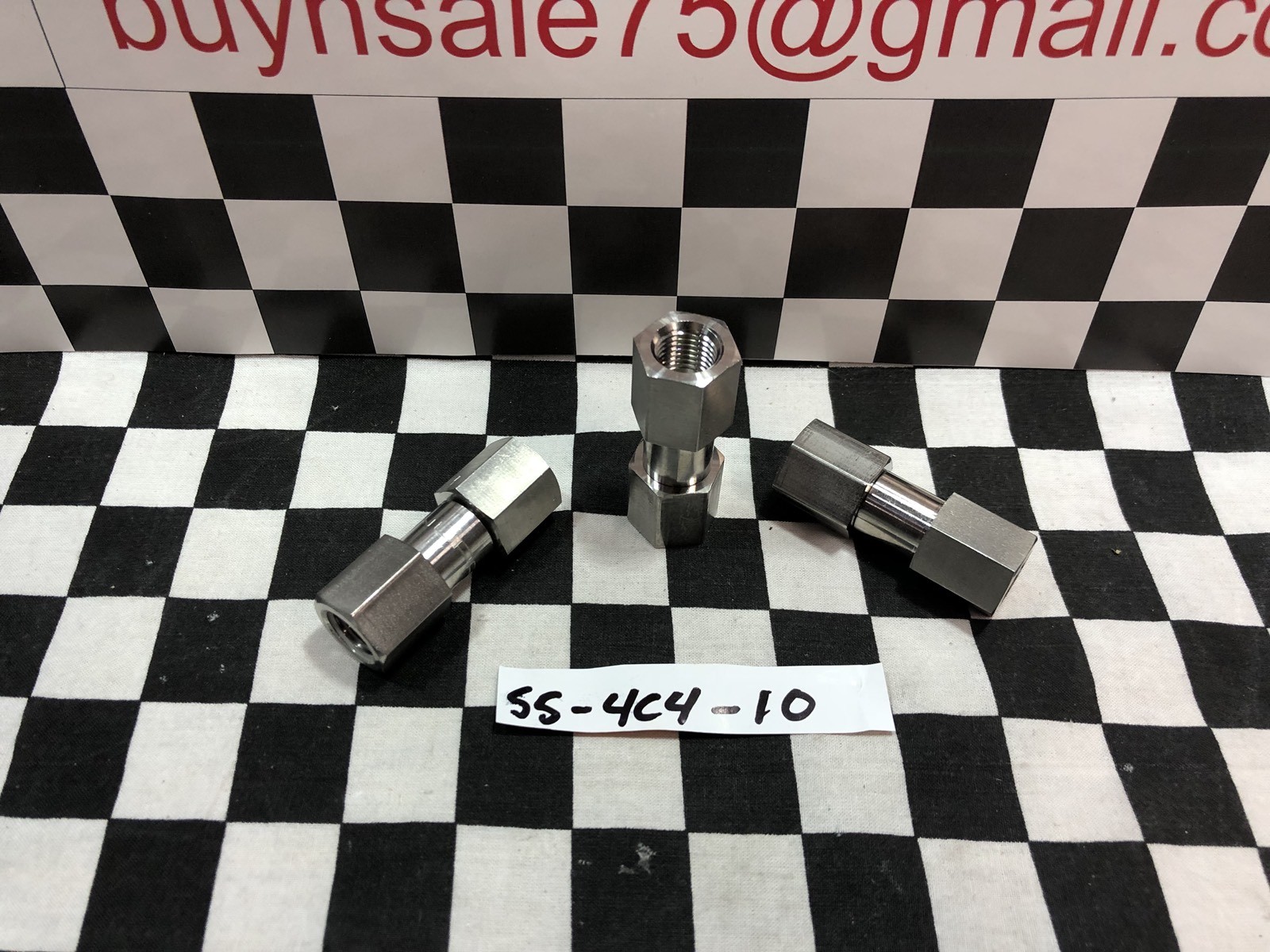 Lot Of 3 SWAGELOK SS-4C4-10, Poppet Check Valve 1/4″ FNPT, SHIPSAMEDAY#1373D8