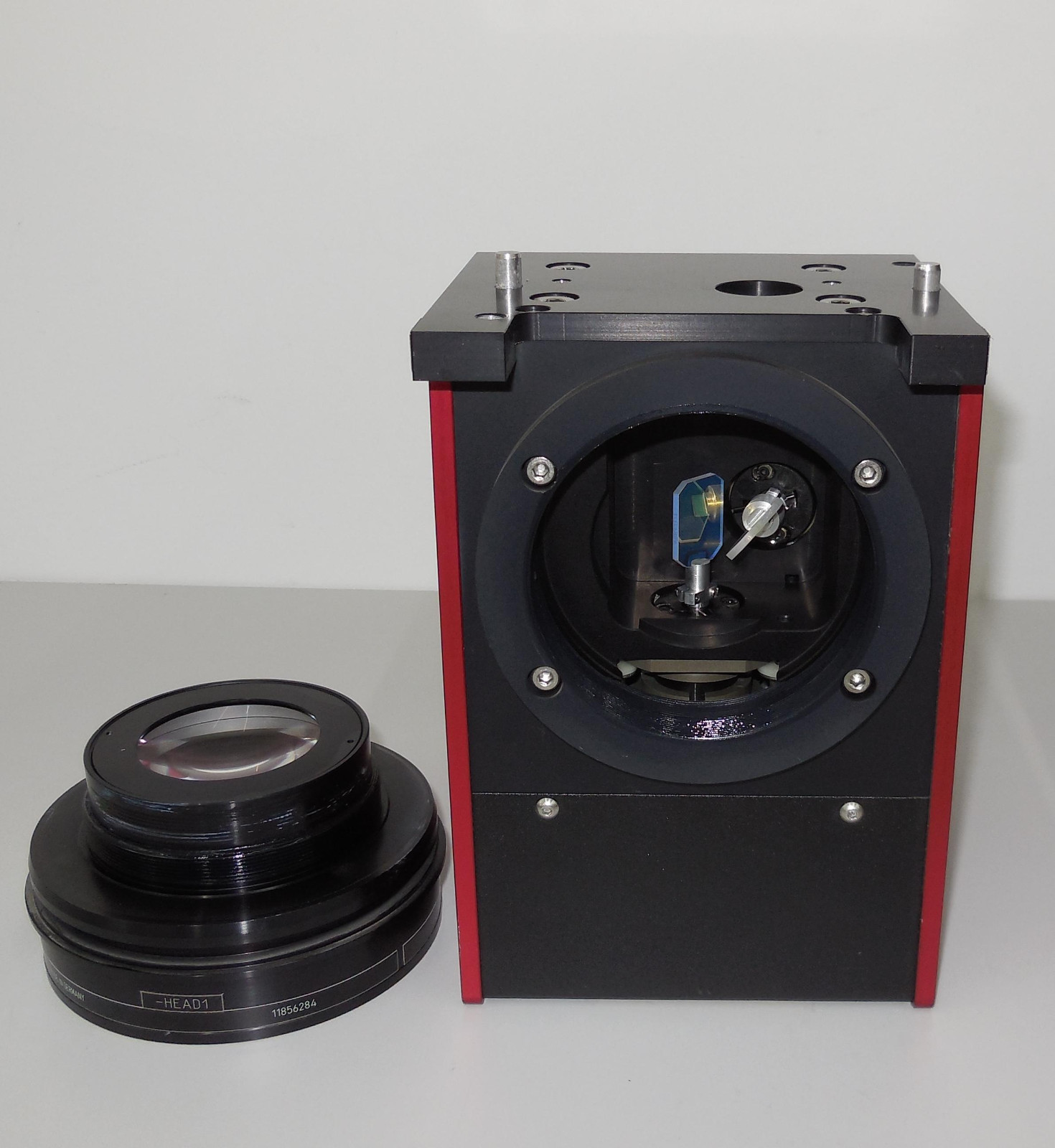 Rofin Sinar P/N 130400333 & Linos f=163mm 1064nm