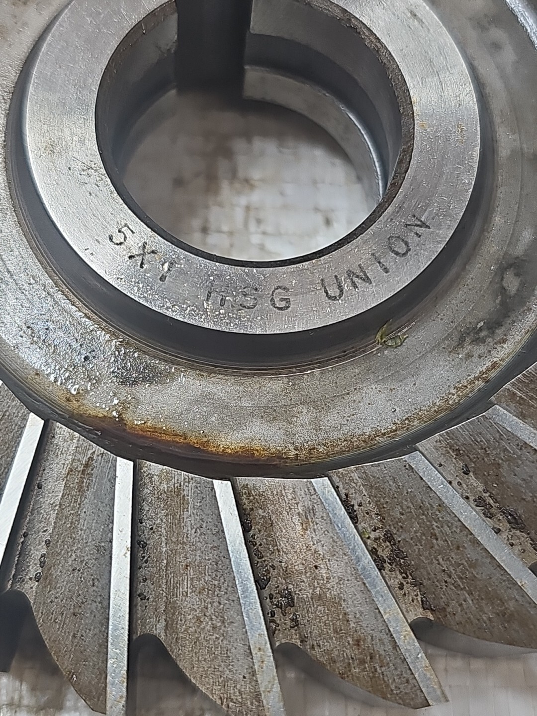 UNION 5″ X 1″ X 1 1/4″ SIDE MILLING CUTTER STRAIGHT TOOTH HSS