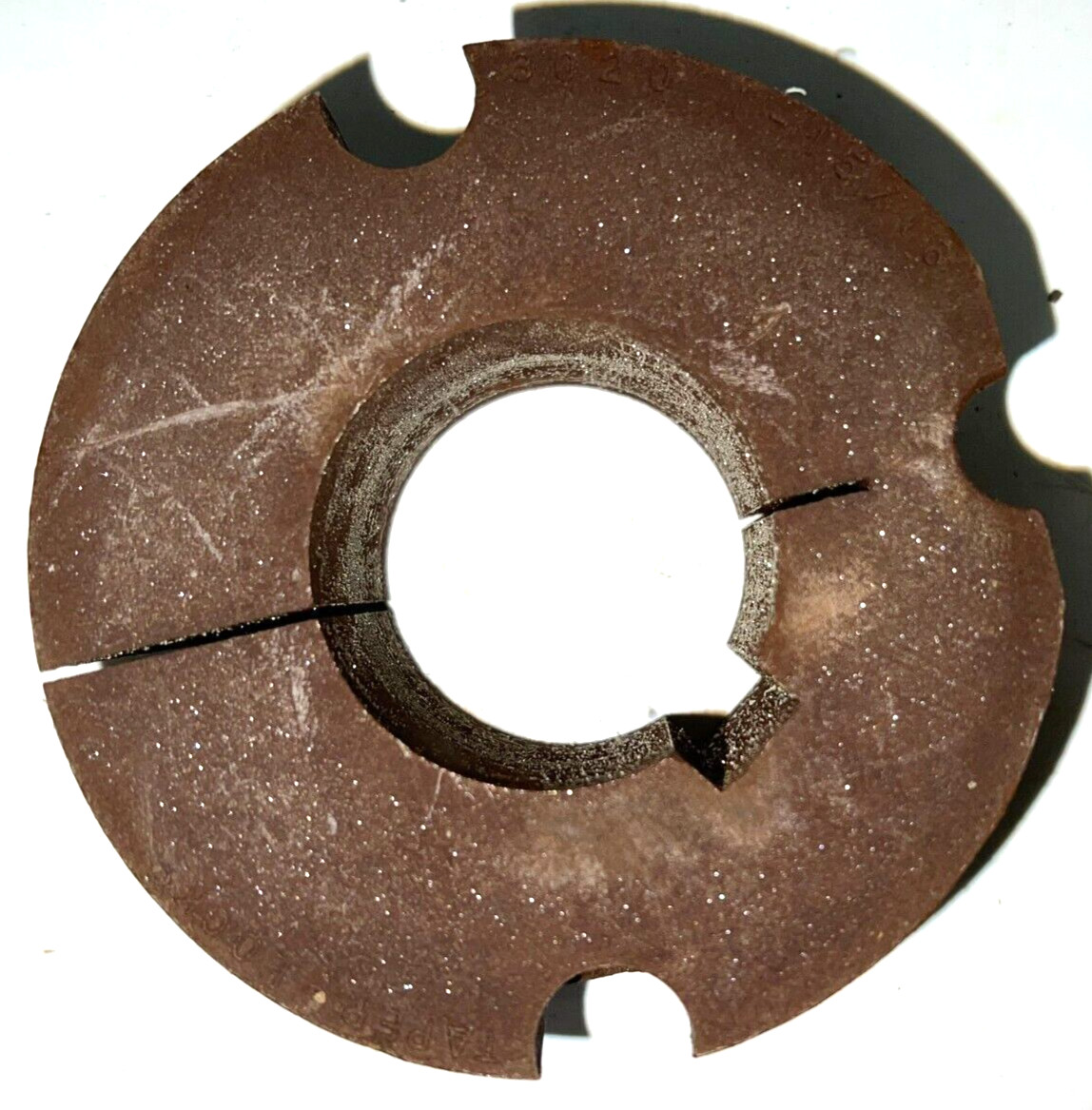 SPLIT TAPER-LOCK BUSHING 3020 SERIES 1-15/16″ BORE 1/2″ X 1/4″ KEYWAY 4-1/4″ OD