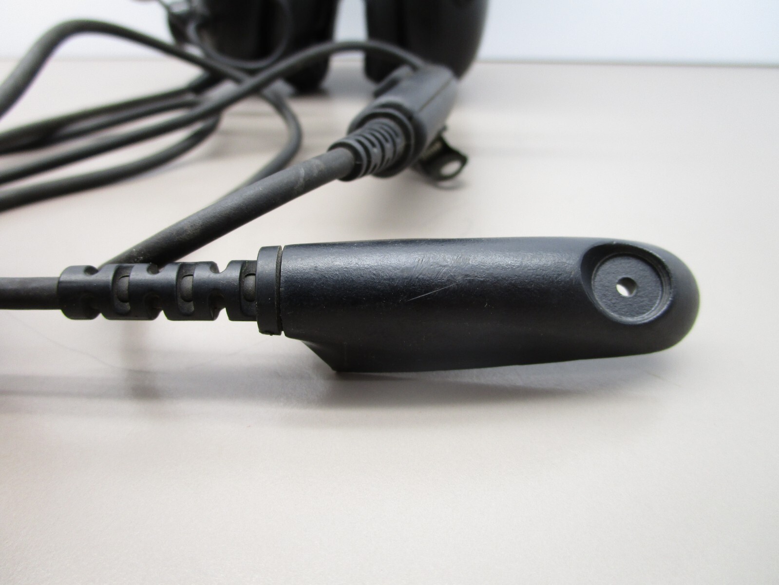 Motorola RMN4019A Medium Duty Radio Headset with PTT Over the Head