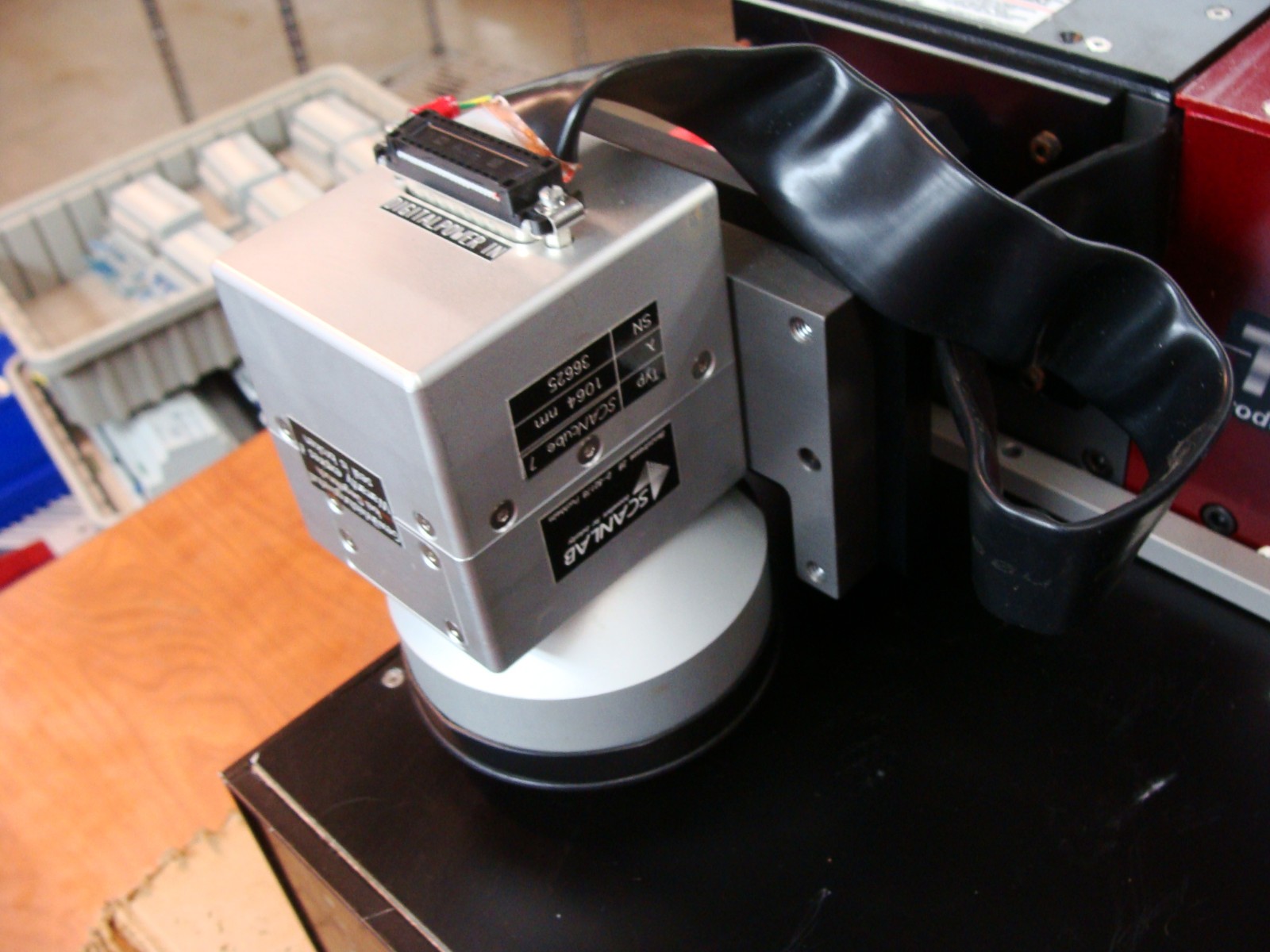 TELESIS TLM SERIES DIODE-PUMPED LASER SYSTEM TLM 100EP