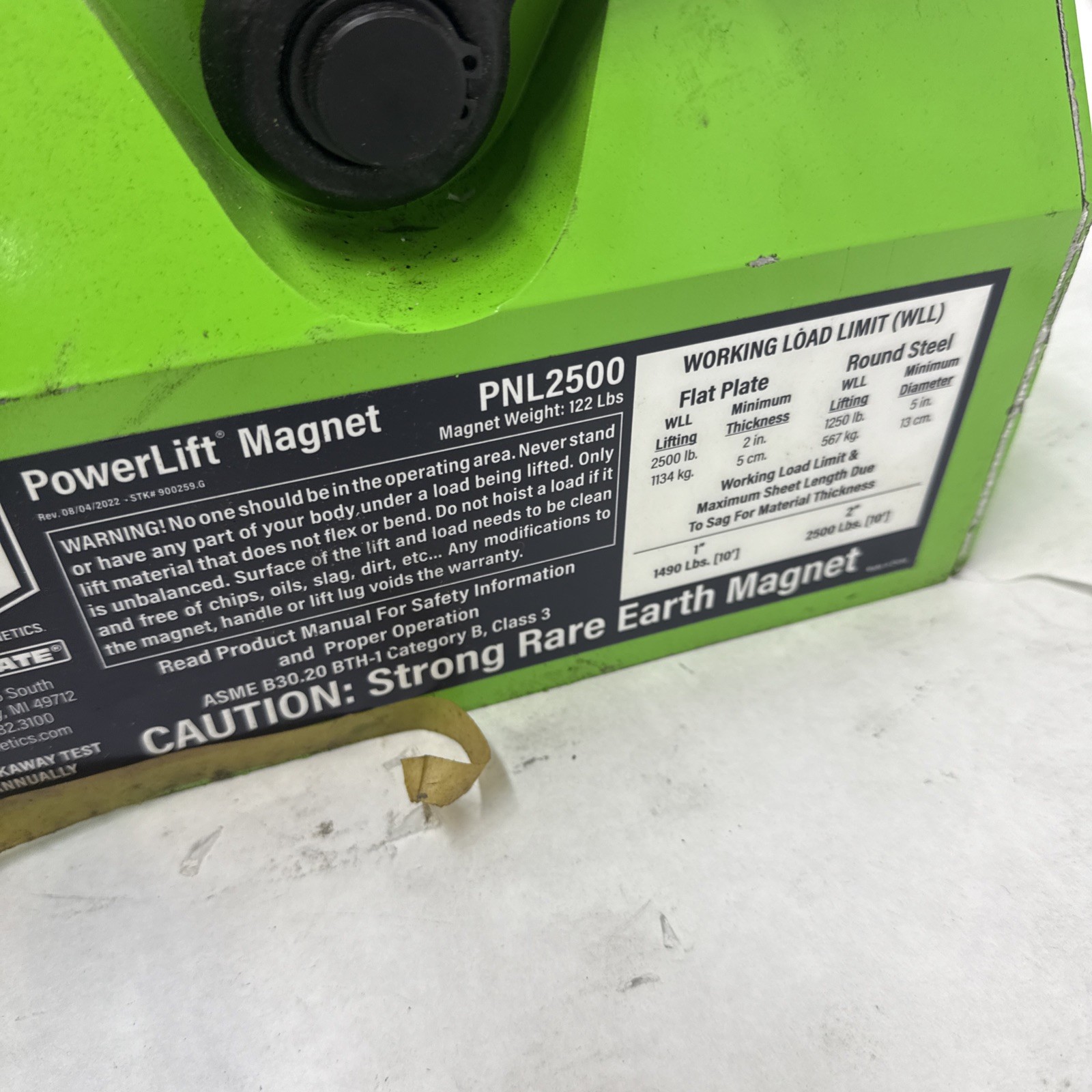 MAG-MATE PNL2500 Lifting Magnet 2,500 lb Load