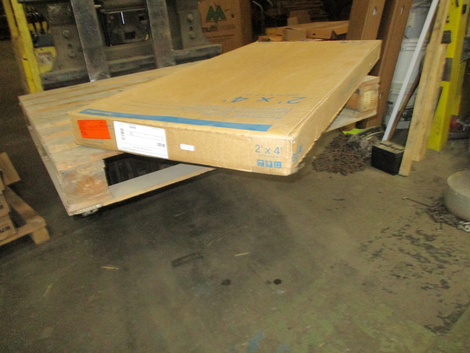 New Eaton Metalux 2′ x 4′ Recessed Troffer 24CZ-LD5-40-UNV-L835-CD1-U A7484ISU