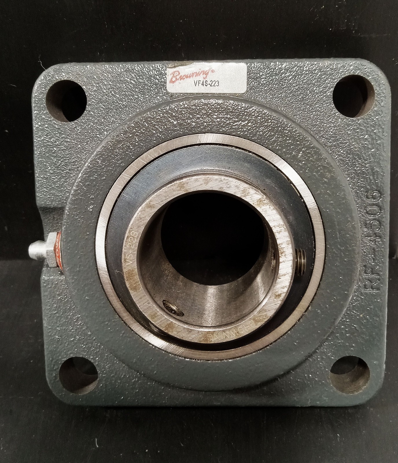 1 NEW INA F272936 3 BOLT FLANGE BALL BEARING NNB ***MAKE OFFER***