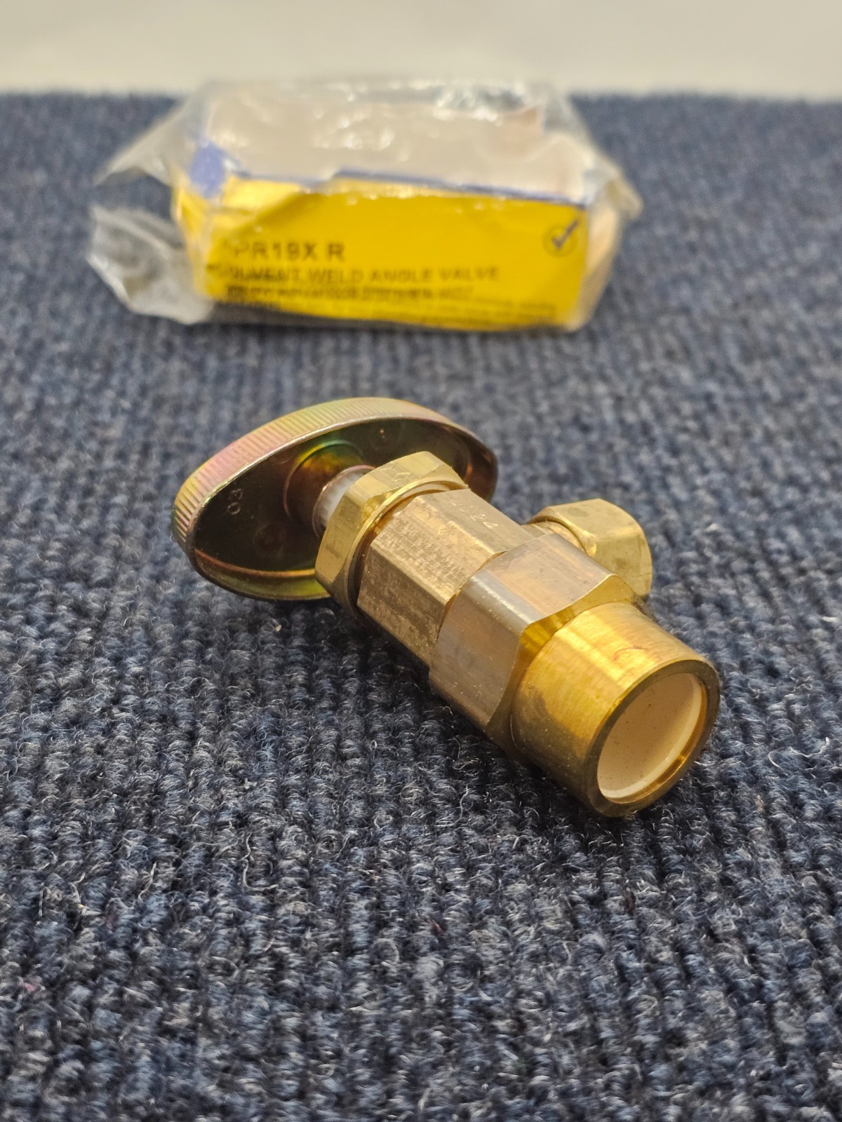 Brasscraft MPR19X R 1/2″ CPVC X 3/8″ OD Compression Angle Stop Rough Finish