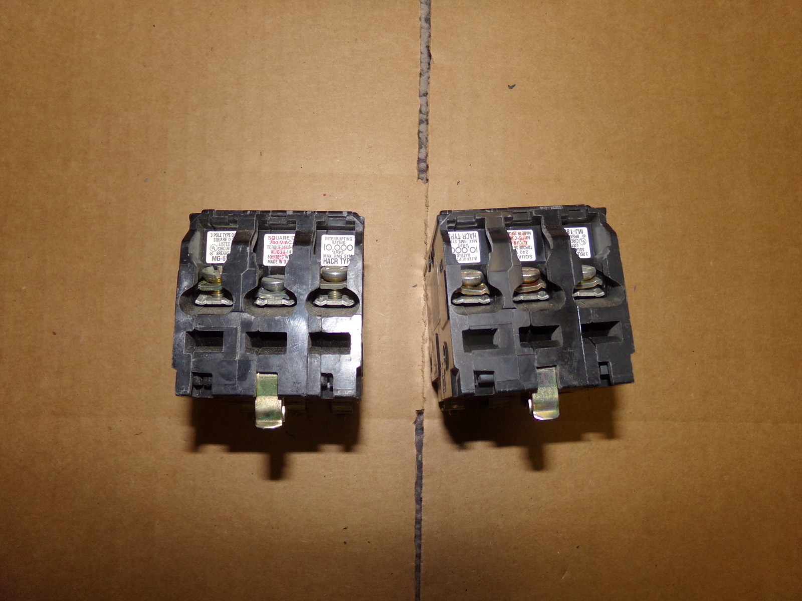 Square D 3-Pole Circuit Breaker 30A MJ-1836 MG-6192, Lot of 2