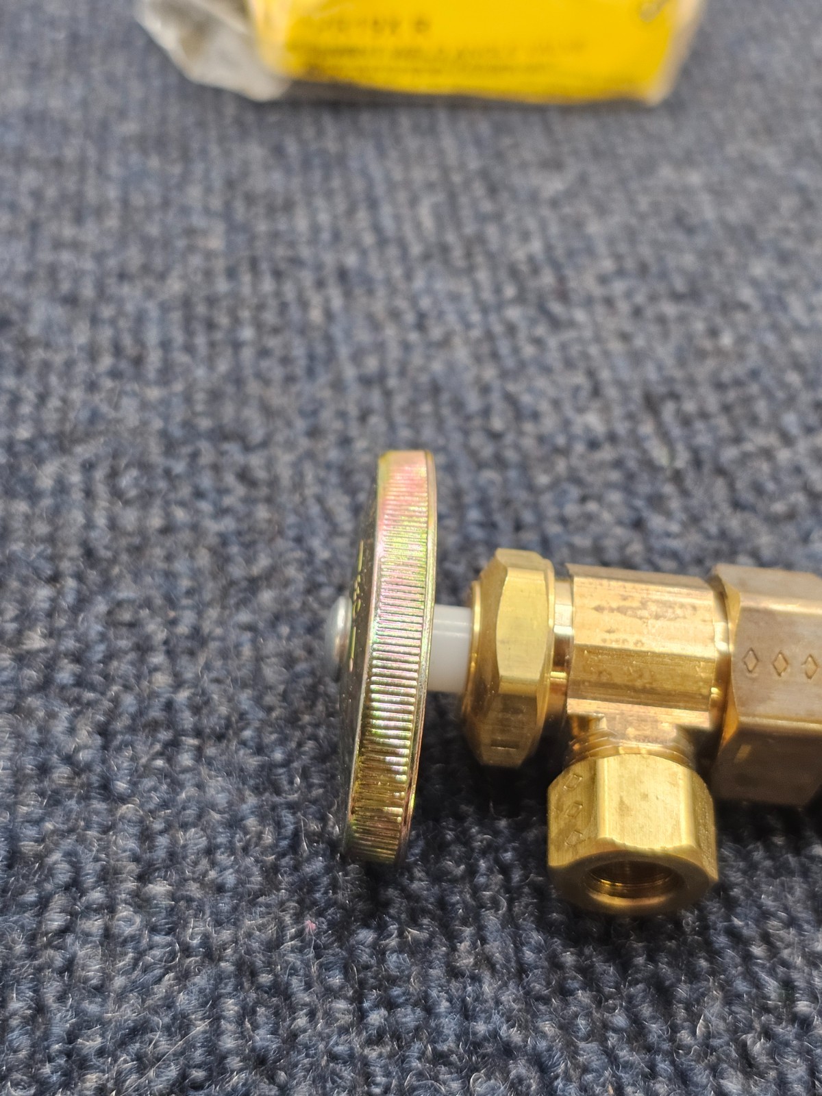 Brasscraft MPR19X R 1/2″ CPVC X 3/8″ OD Compression Angle Stop Rough Finish