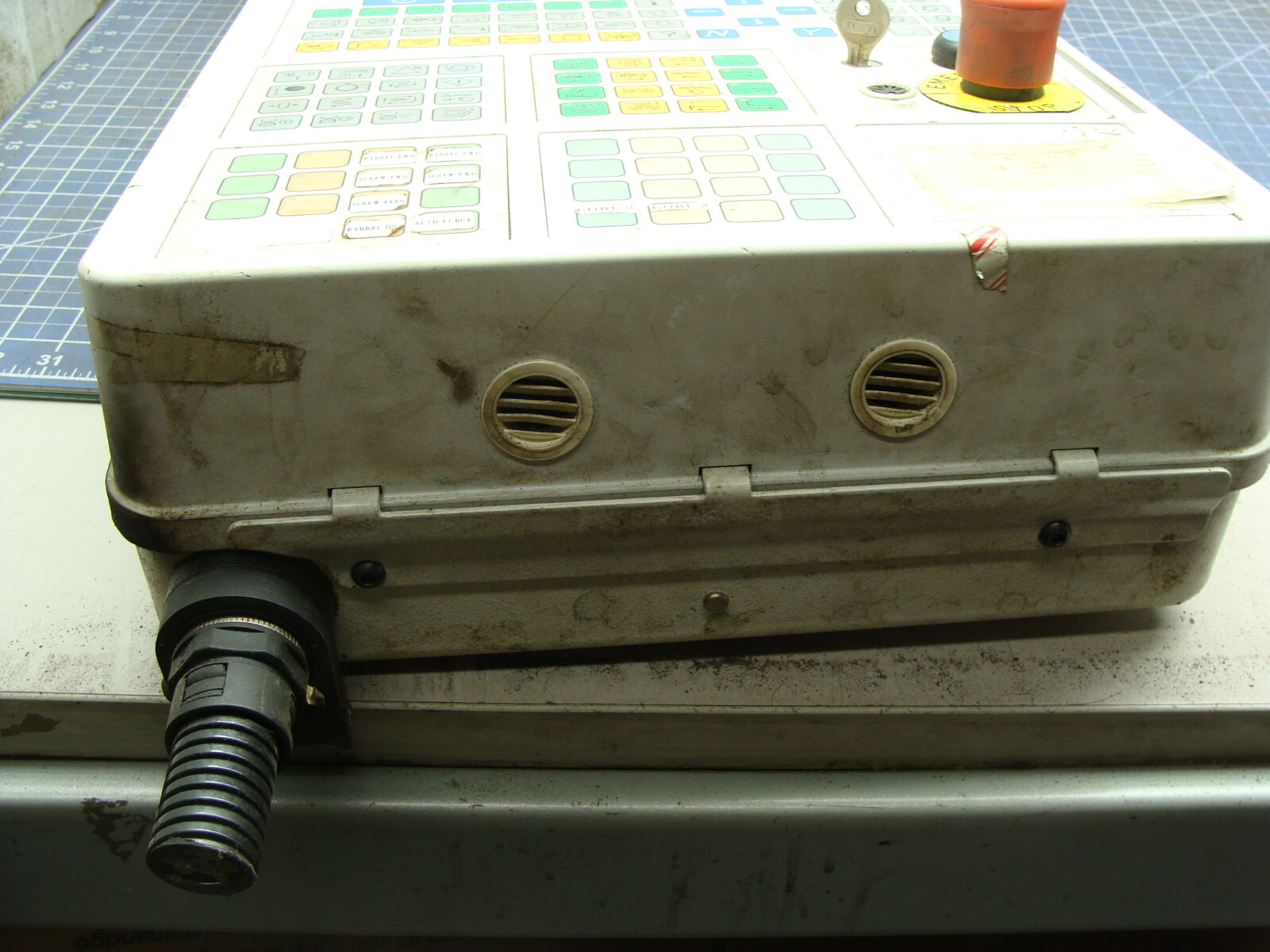 ARBURG DISPLAY CONTROL PANEL OPERATOR INTERFACE X001F (DAMAGED CASE)