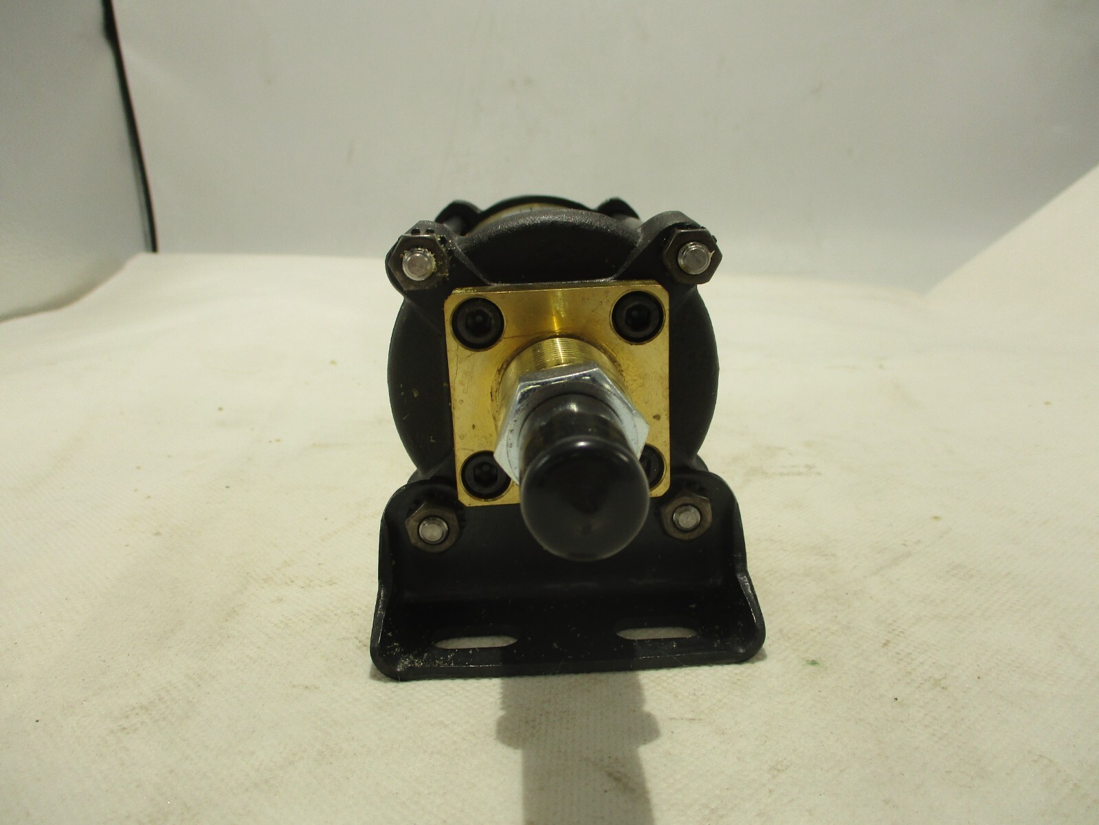 NEW PARKER B80182001X0300 AIR MOTOR 2.50 BORE C-AMX 3.00 VITON