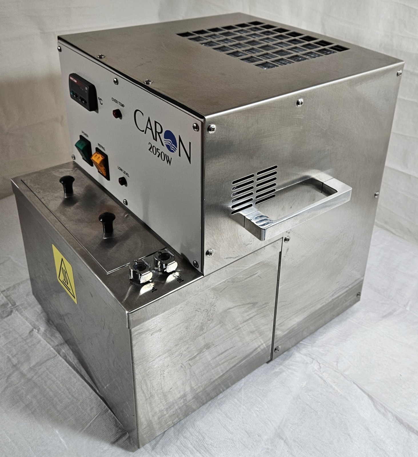 Caron 2050W Refrigerated and Heated Bath-Circulator in Mint Condition