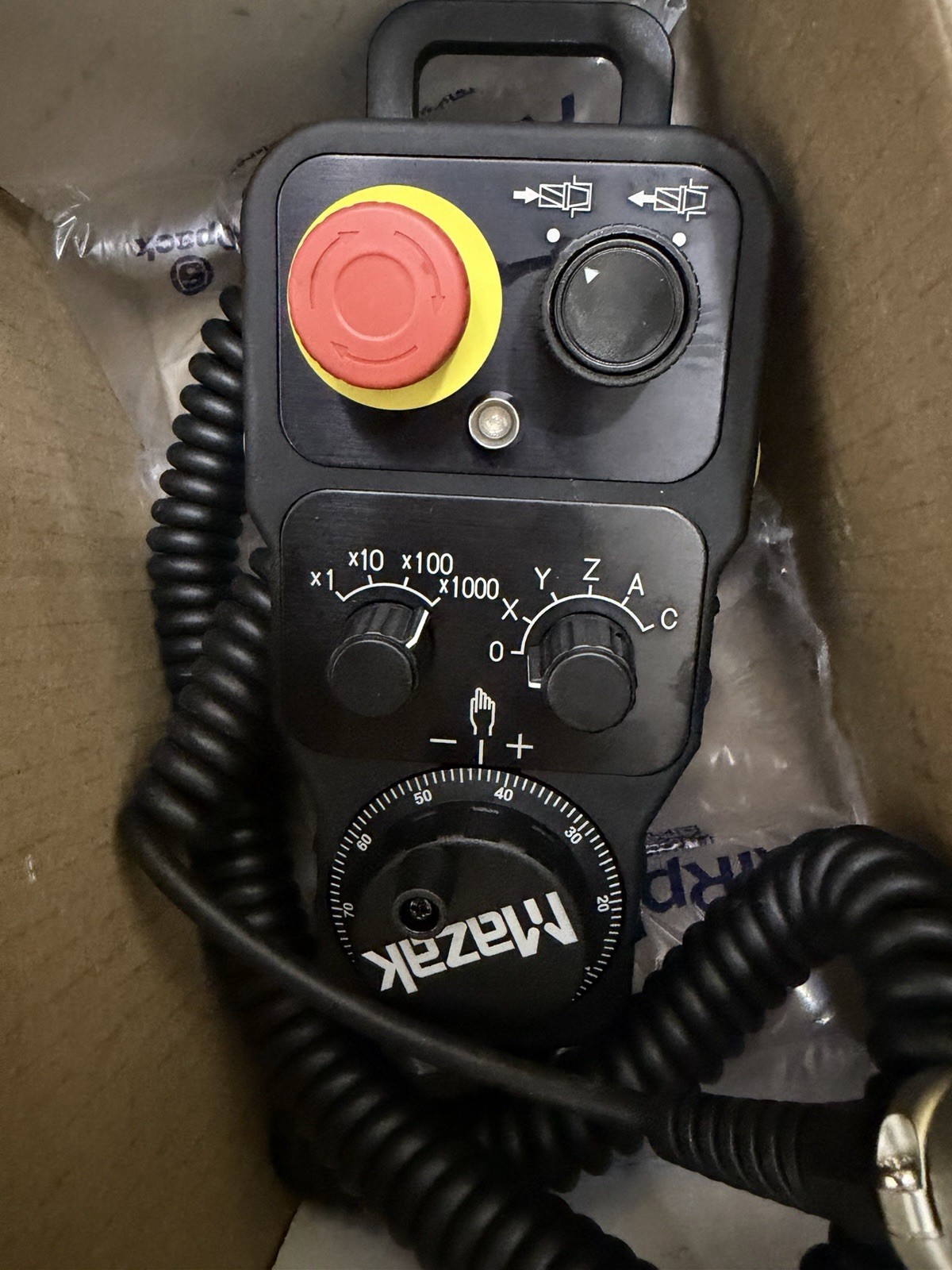 Mazak EAHR-004 CNC Handheld MPG Pendant Handwheel w/ E-Stop Multi-Pin