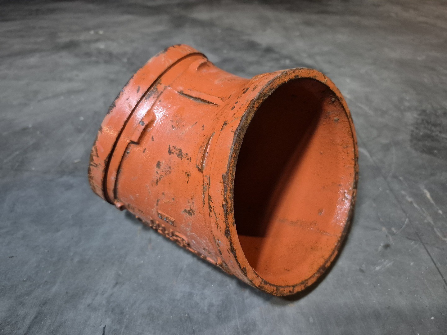 SHURJOINT 7111 6″ Grooved 45° Elbow Fitting, Ptd. Orange – Parts & Components
