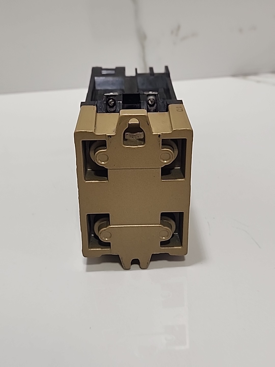 ALLEN BRADLEY 700-P400A1 SER A AC RELAY W/ PNEUMATIC TIME DELAY 700-PT SER A