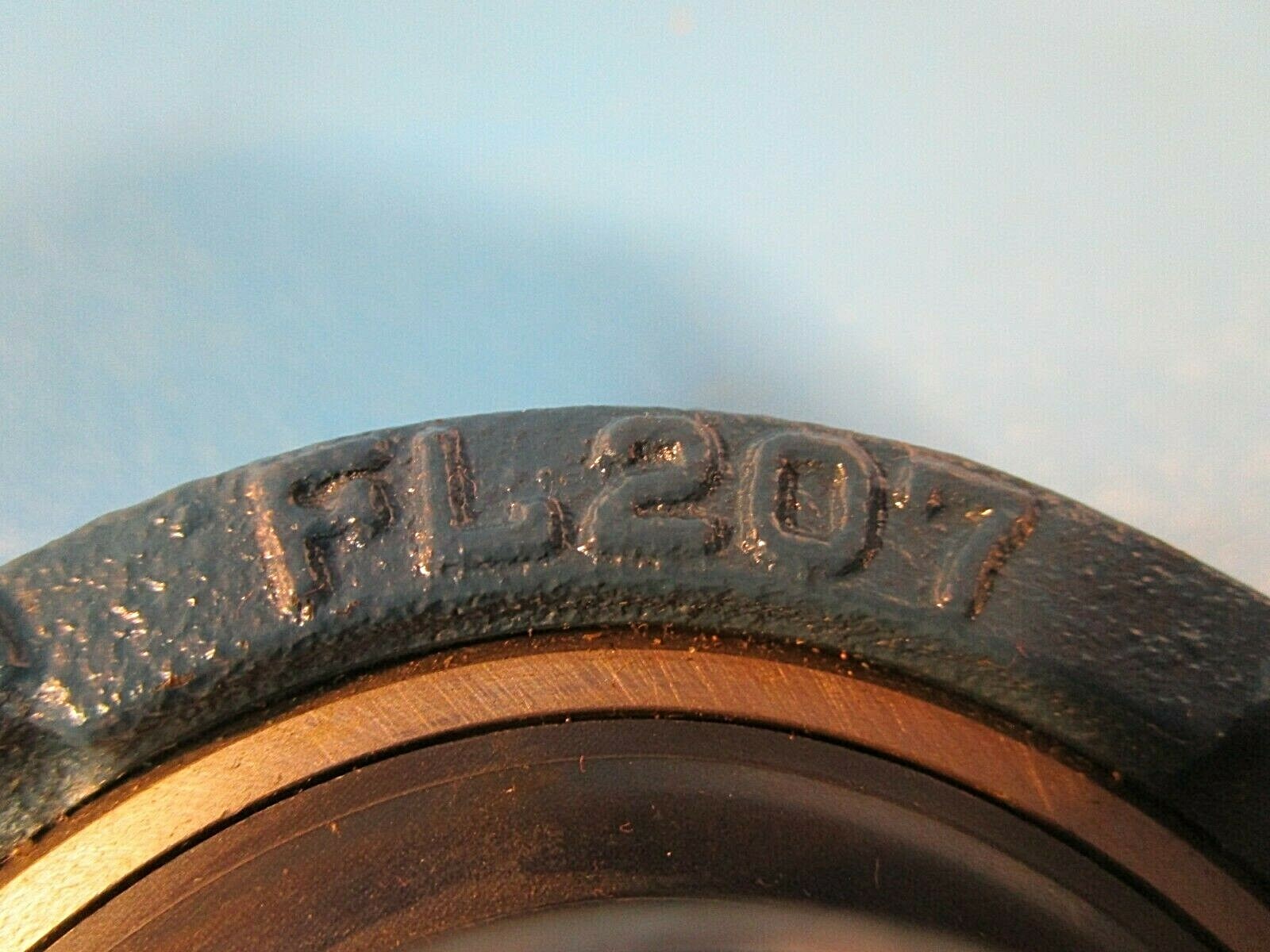 FS, UCFL 207-20, 1 1/4″ Bore, 2 Bolt Flange-Mount Ball Bearing Unit, Setscrews