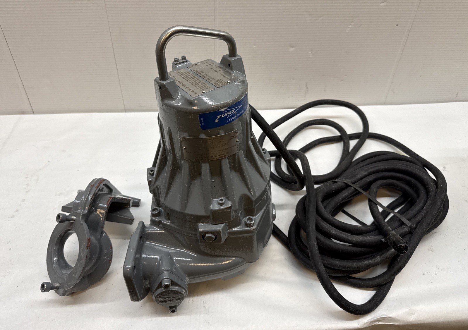 FLYGT Xylem Pump 3085.070-2550115 2.2kw-3hp Open Box