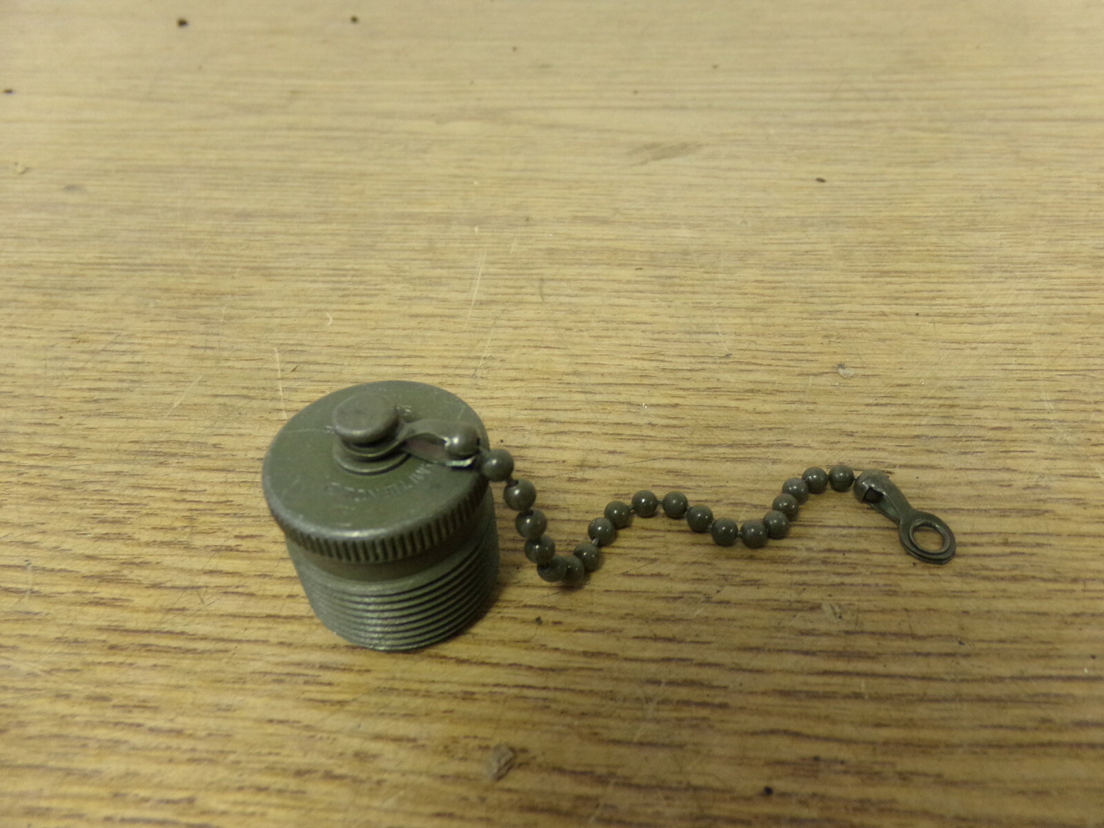 NEW Amphenol 9760-14P Connector Cap *FREE SHIPPING*