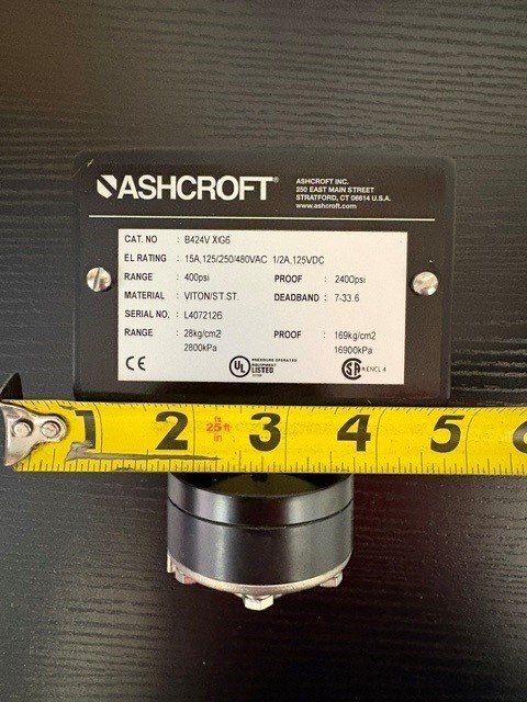 Ashcroft Low Oil Pressure Switch 400 PSI B424VXG6 151600