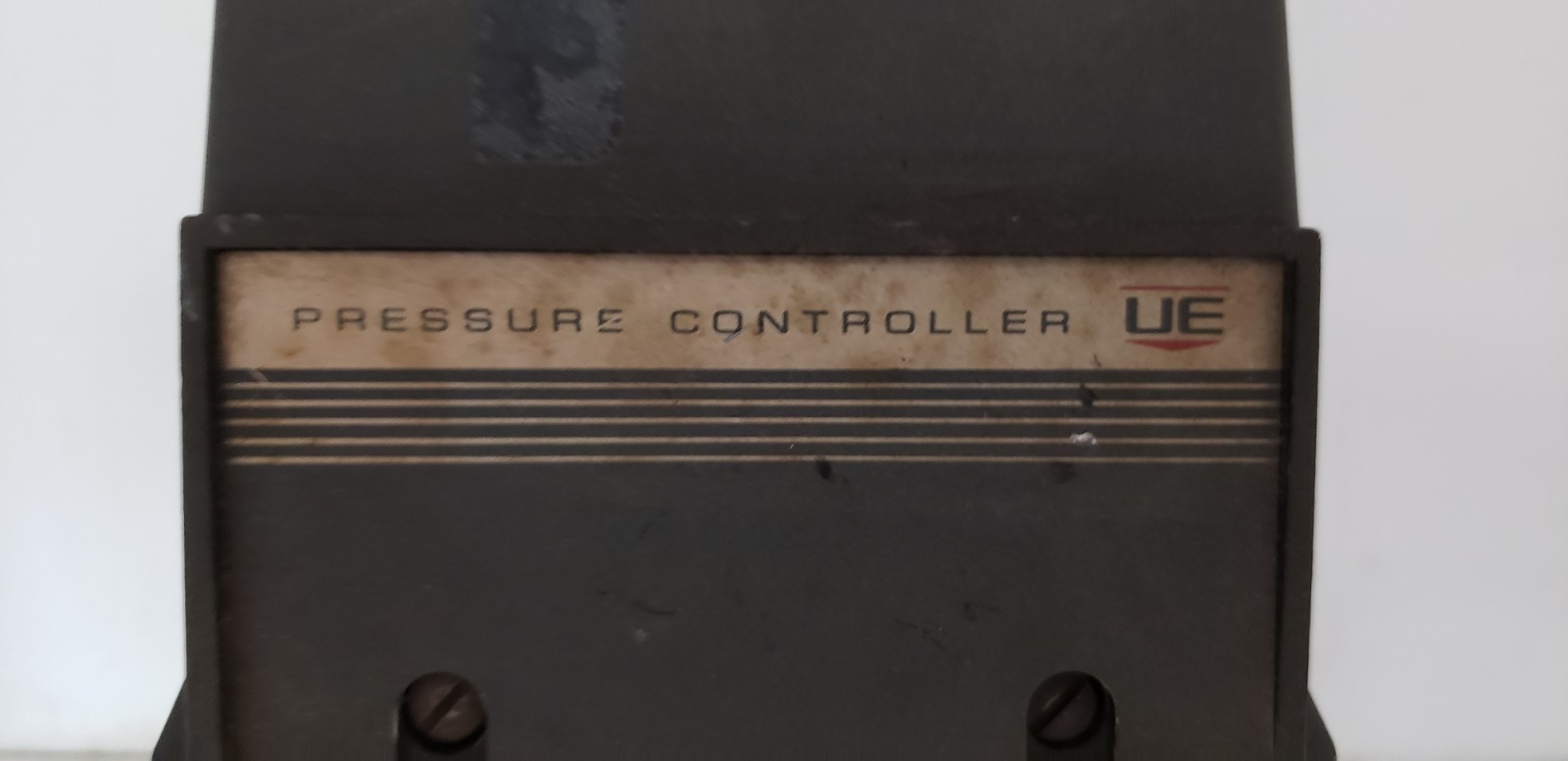 UNITED ELECTRIC J302 PRESSURE CONTROLLER, MODEL 612, 200-3000PSI 15A 125/250VAC