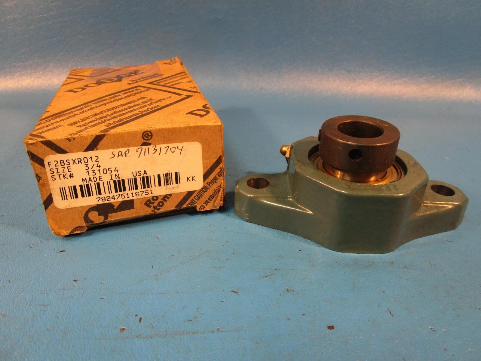 Dodge 131054, F2BSXR012, 2-Bolt Flange, Eccentric Collar, 3/4″ Bore, I=SXR 3/4