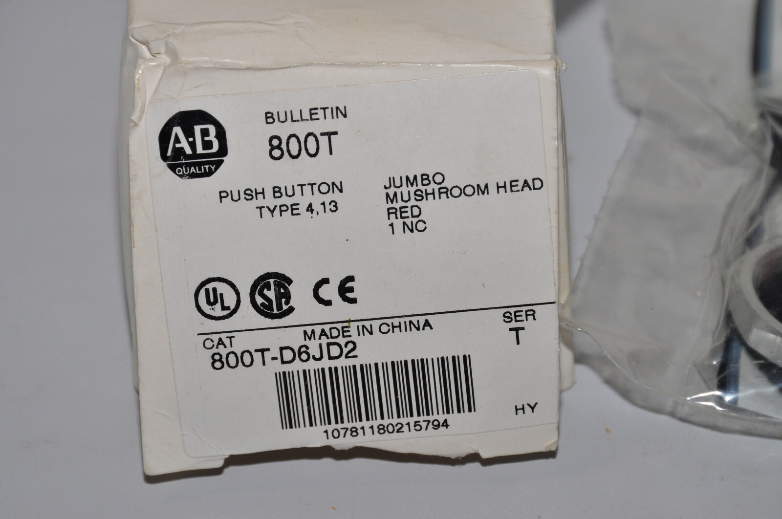 ALLEN-BRADLEY RED MUSHROOM HEAD PUSH BUTTON Type 4,13 Cat 800T-D6JD2