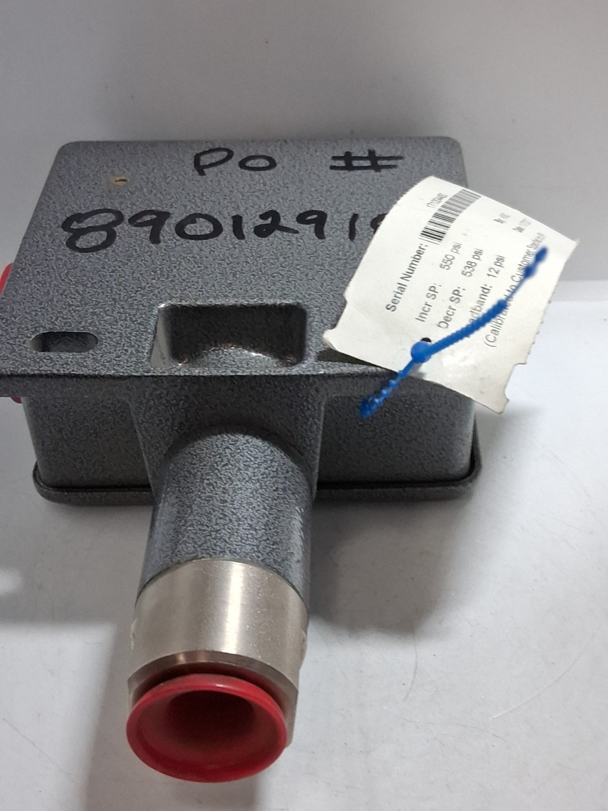 SOR 9NN-Y45-S1-F2A-TTX PRESSURE SWITCH 200-1750PSI ADJUSTABLE RANGE NNB