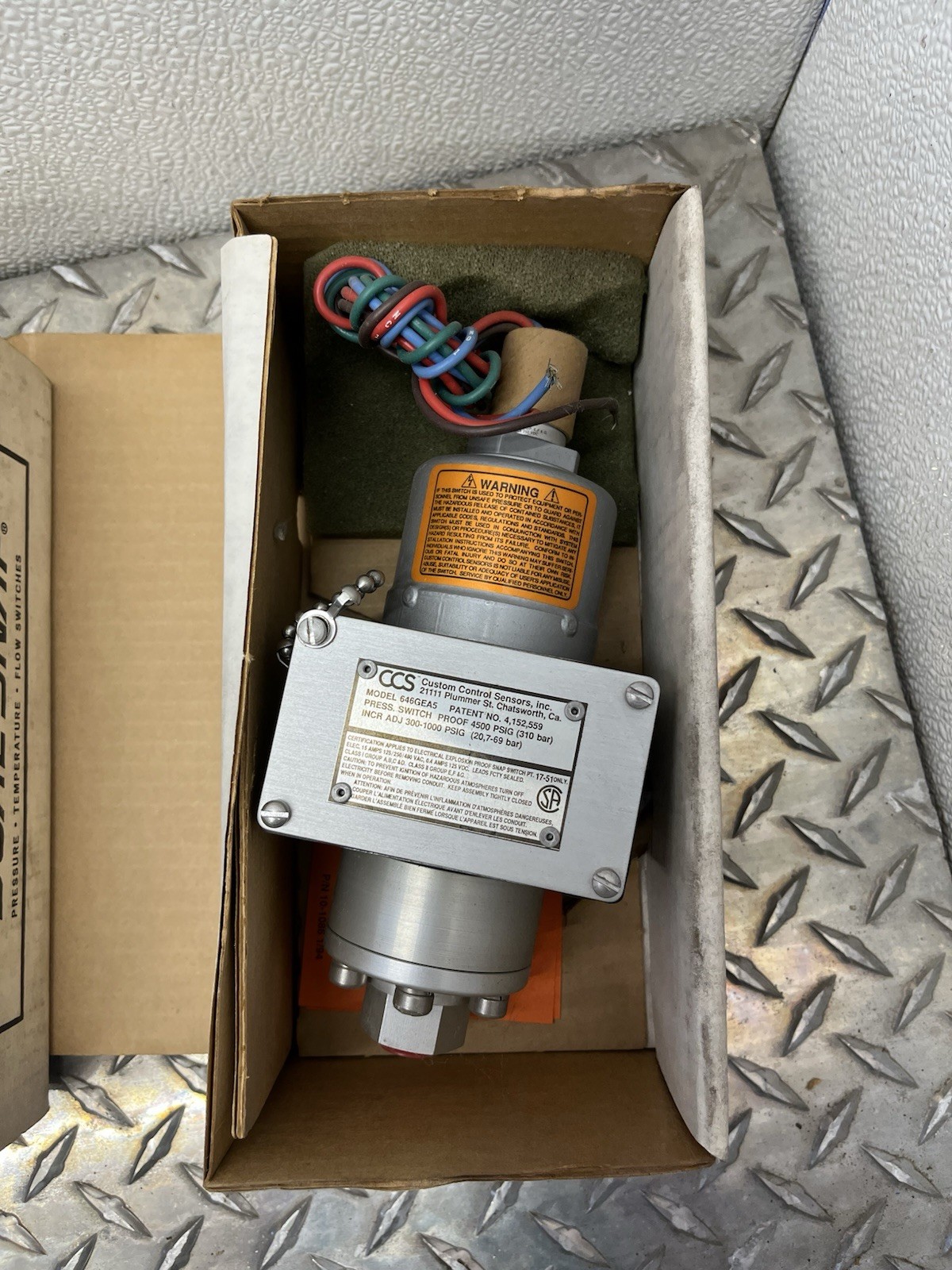 CCS DUAL-SNAP Pressure Switch 300-1000 1/4″ NPT Aluminum Port, Polyimide 646GEA5
