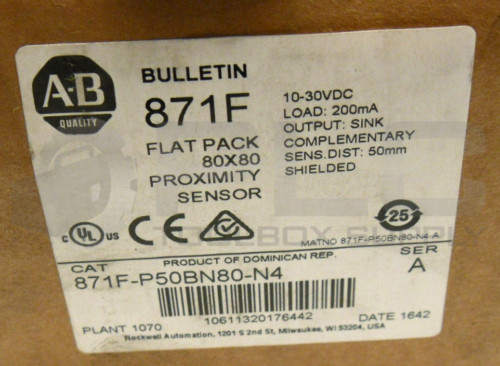 NEW IN BOX ALLEN BRADLEY 871F-P50BN80-N4 SER A FLAT PACK 80X80 PROXIMITY SENSOR