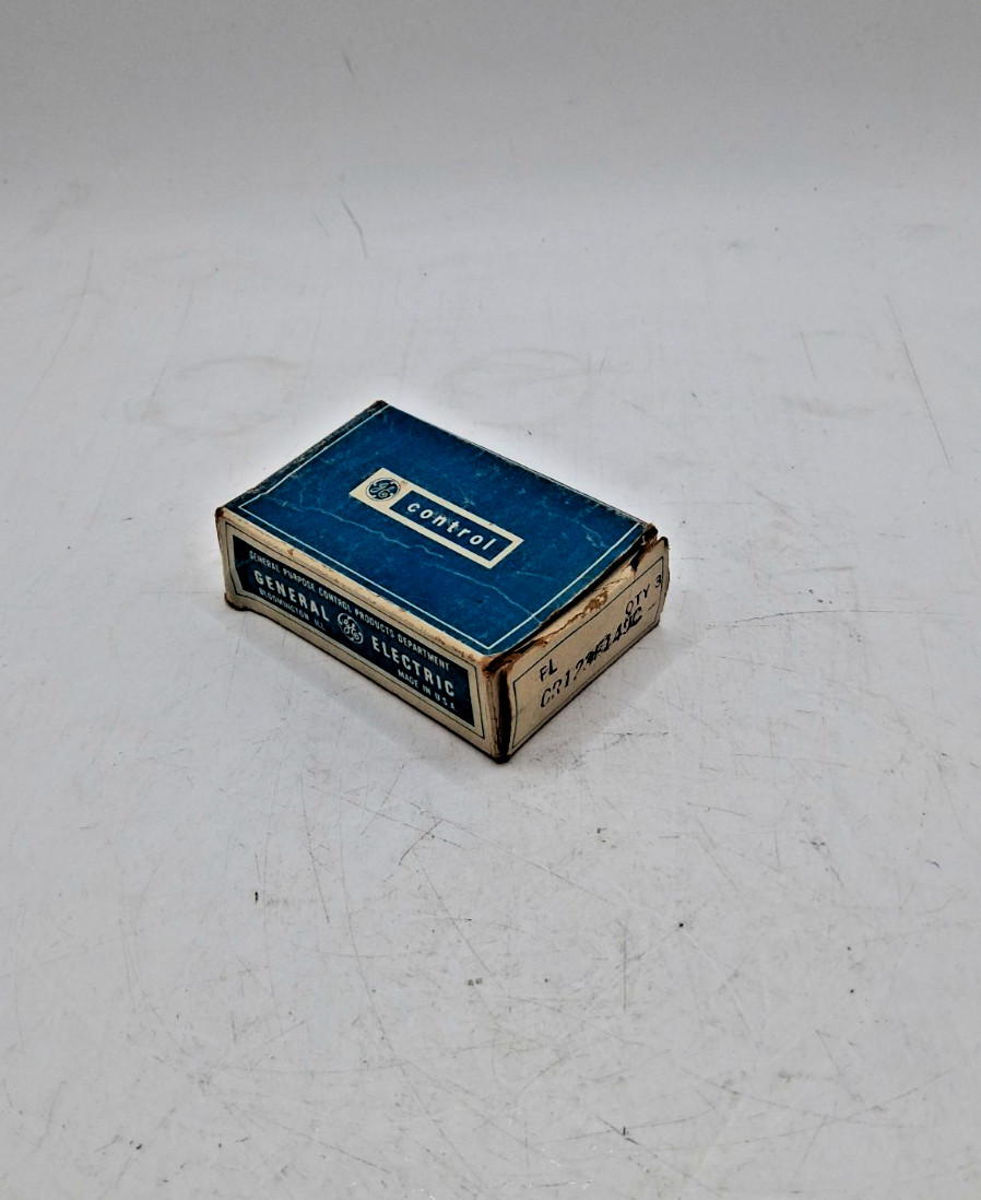 GE CR123F149C Heater Element – Box of 3