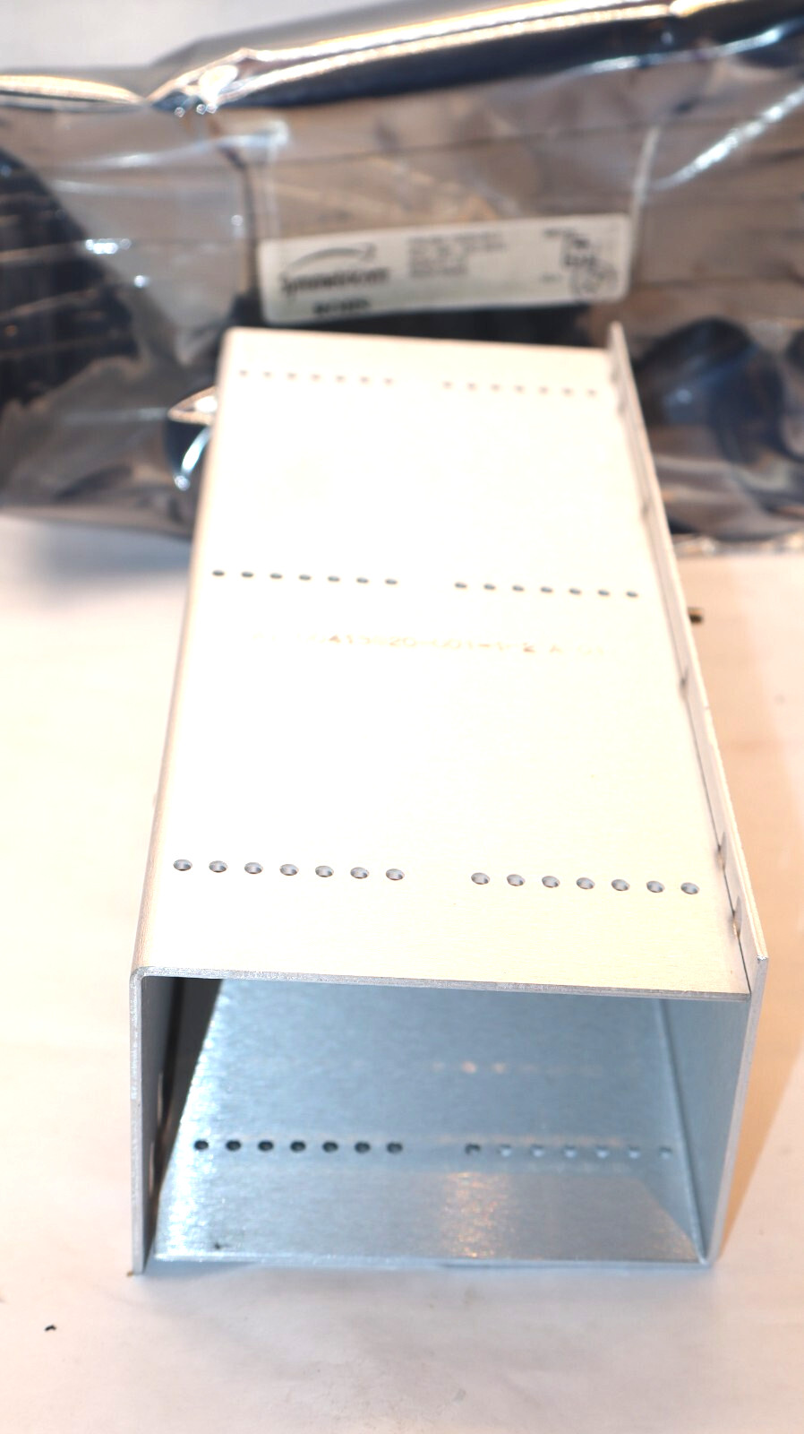 (NEW) SYMMETRICON 093-13020-002-2 Rev A BOM Kit 23″ Rack Ears