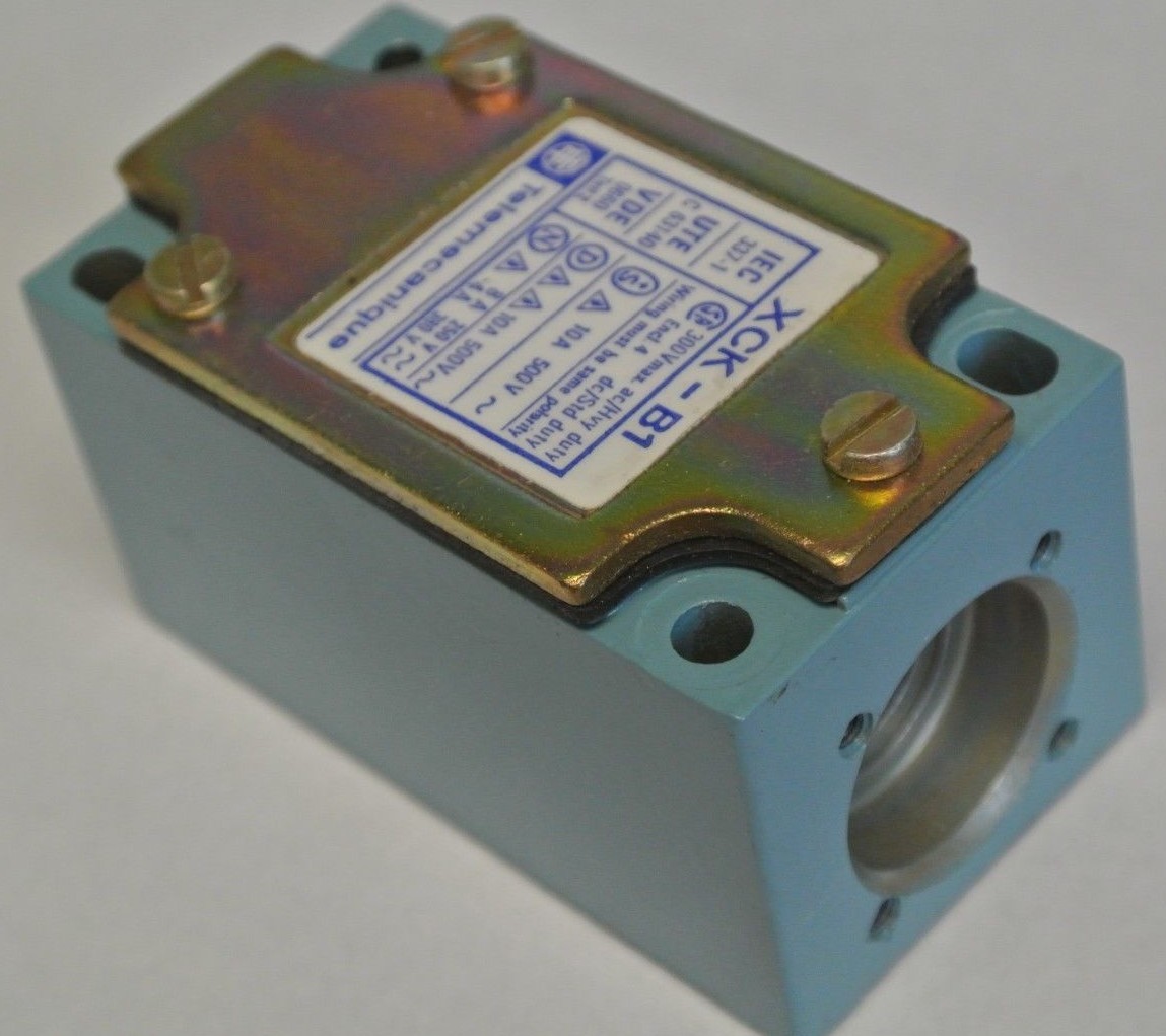 TELEMECANIQUE XCK-B1 LIMIT SWITCH BODY – 300VAC MAX HEAVY DUTY – NEW SURPLUS