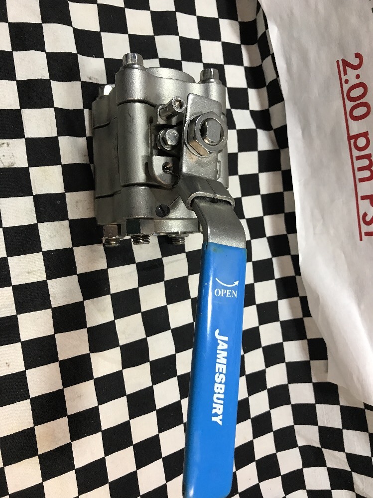 Jamesbury 1-1/2″ Value-Line Ball Valve Socket Weld Ends,CF8M, SHIPSAMEDAY#1375B2