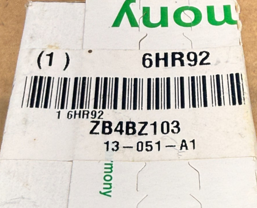Lot of 2x Genuine Schneider ZB4BZ103 Harmony 22mm 1NO Contact Block Mounting