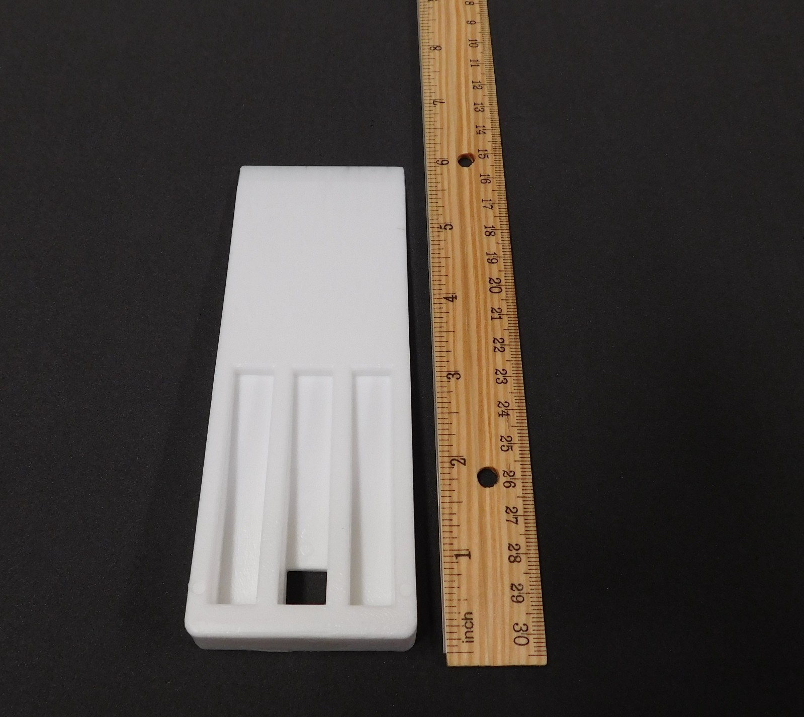 W66-50 Pack of 50 White, Fiberglass Demolding Wedges 5-15/16L X 1 ¾” W