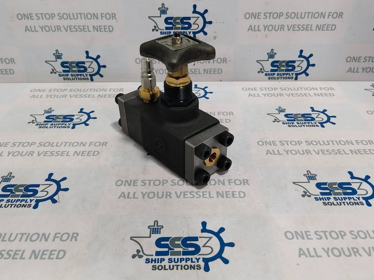 Hirose HF-4211-K-10-23-631 Hydraulic Valve Manifold Mount W/Handwheel
