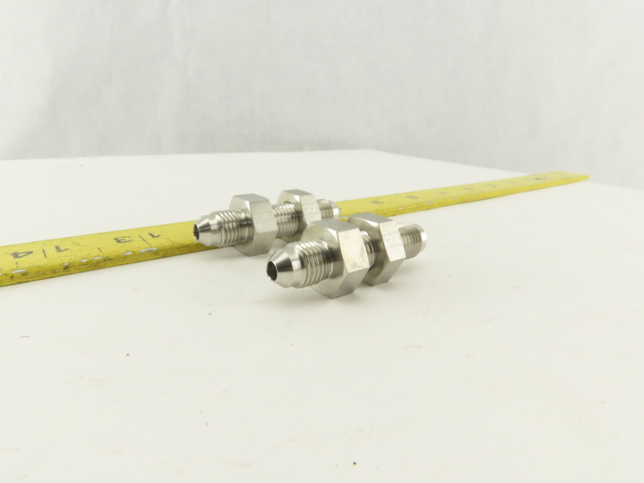 Parker 4 WTX-WLN-SS 316 Stainless Bulkhead Fitting Union 1/4″ 37° Flare Lot/2