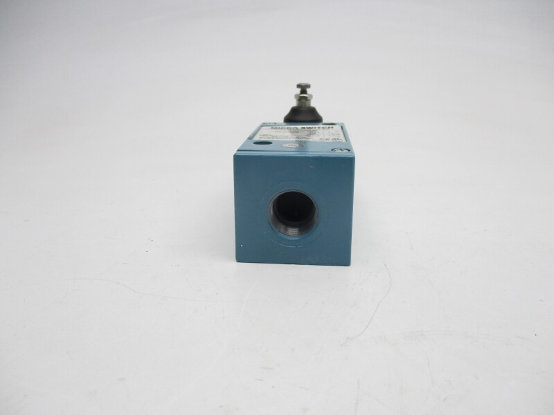 MICRO SWITCH LSW7L 600VAC 10A NSNP