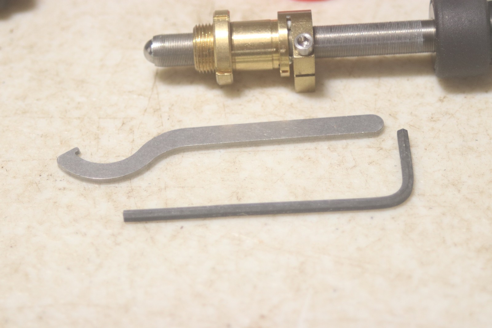 Lot of 3 80 T.P.I Micro Adjustment Screws