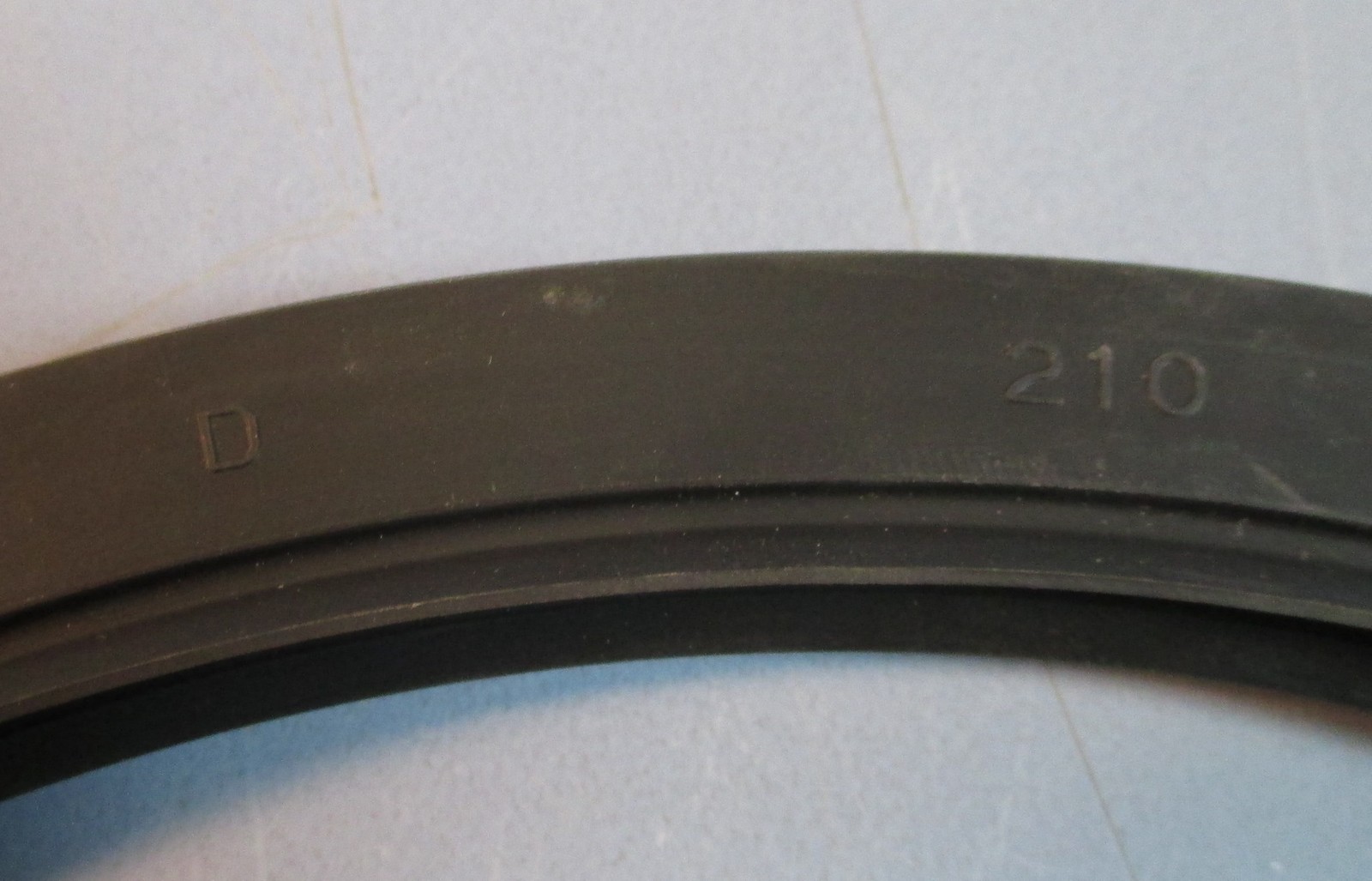 NDK NDK-ISD Oil Seal 8-1/4″ ID x 9-7/16″ OD D 210 240 15 lot of 2