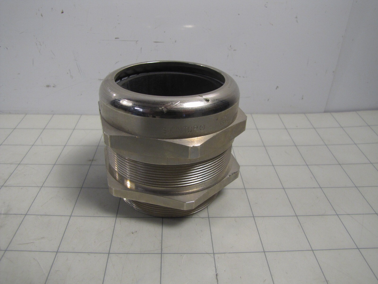 Lapp Skintop U210 Strain Relief Cable Gland 2-1/4″ Max Diameter NEW