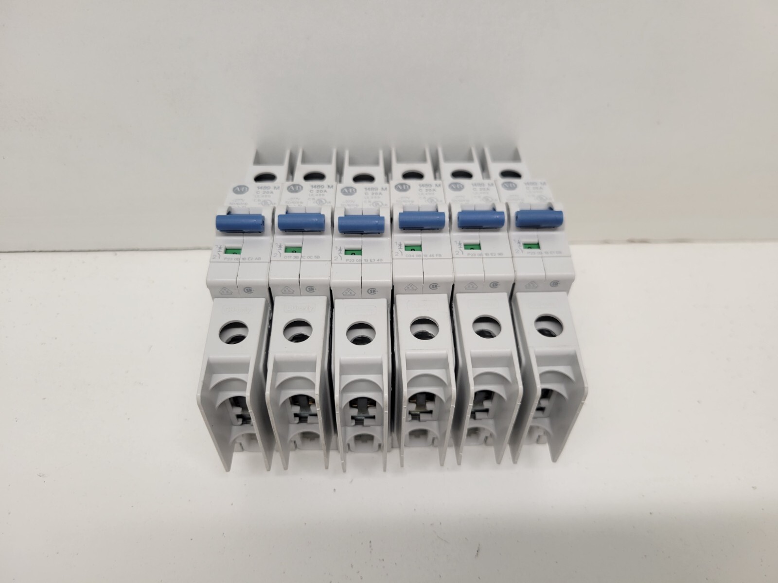 LOT OF (6) GOOD USED! ALLEN-BRADLEY 1P 20A CIRCUIT BREAKERS 1489-M1C200