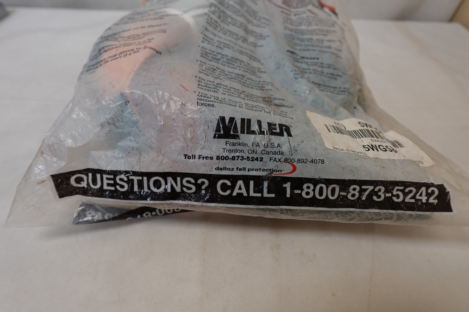 Miller Fall Protection Full Body Harness 400lb Capacity 5WG58 Free Ship T4507/UA