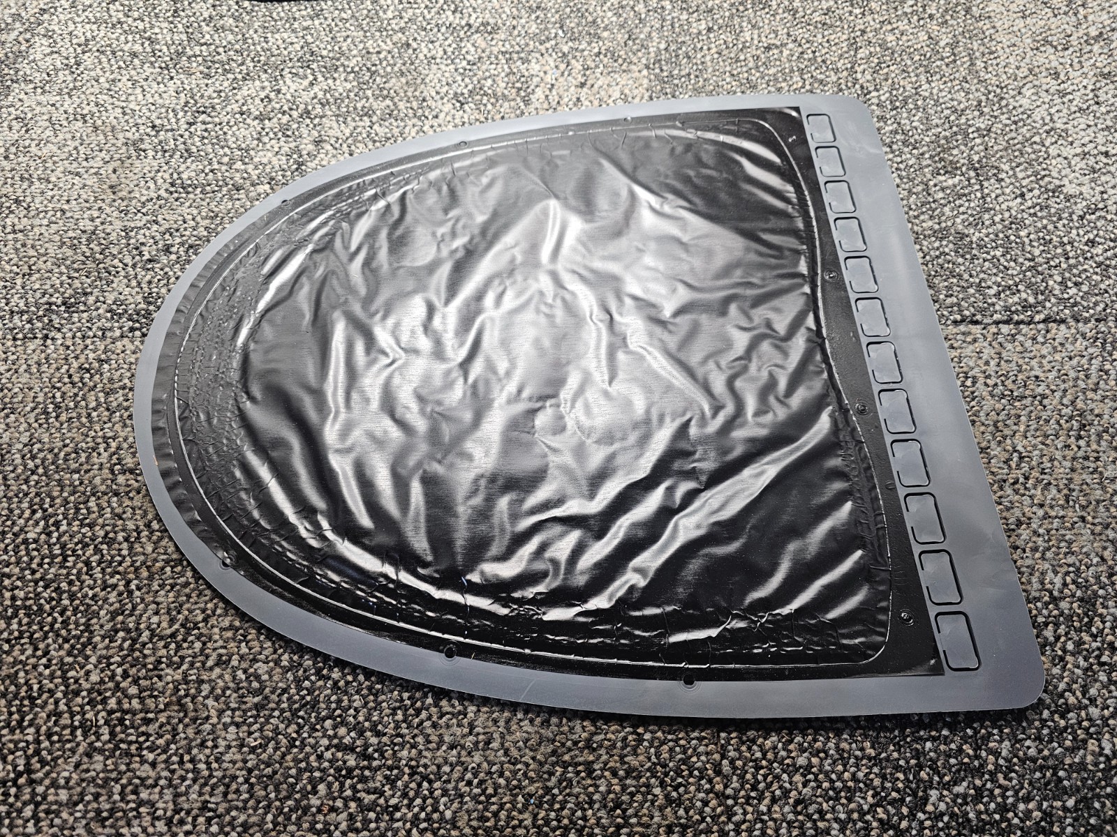 (QTY 6) Kleenline KL-URMATGRY, 20″ x 17″ Disposable Urinal Floor Mat Gray